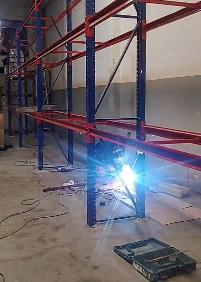 refuerzo y modificacion de racks